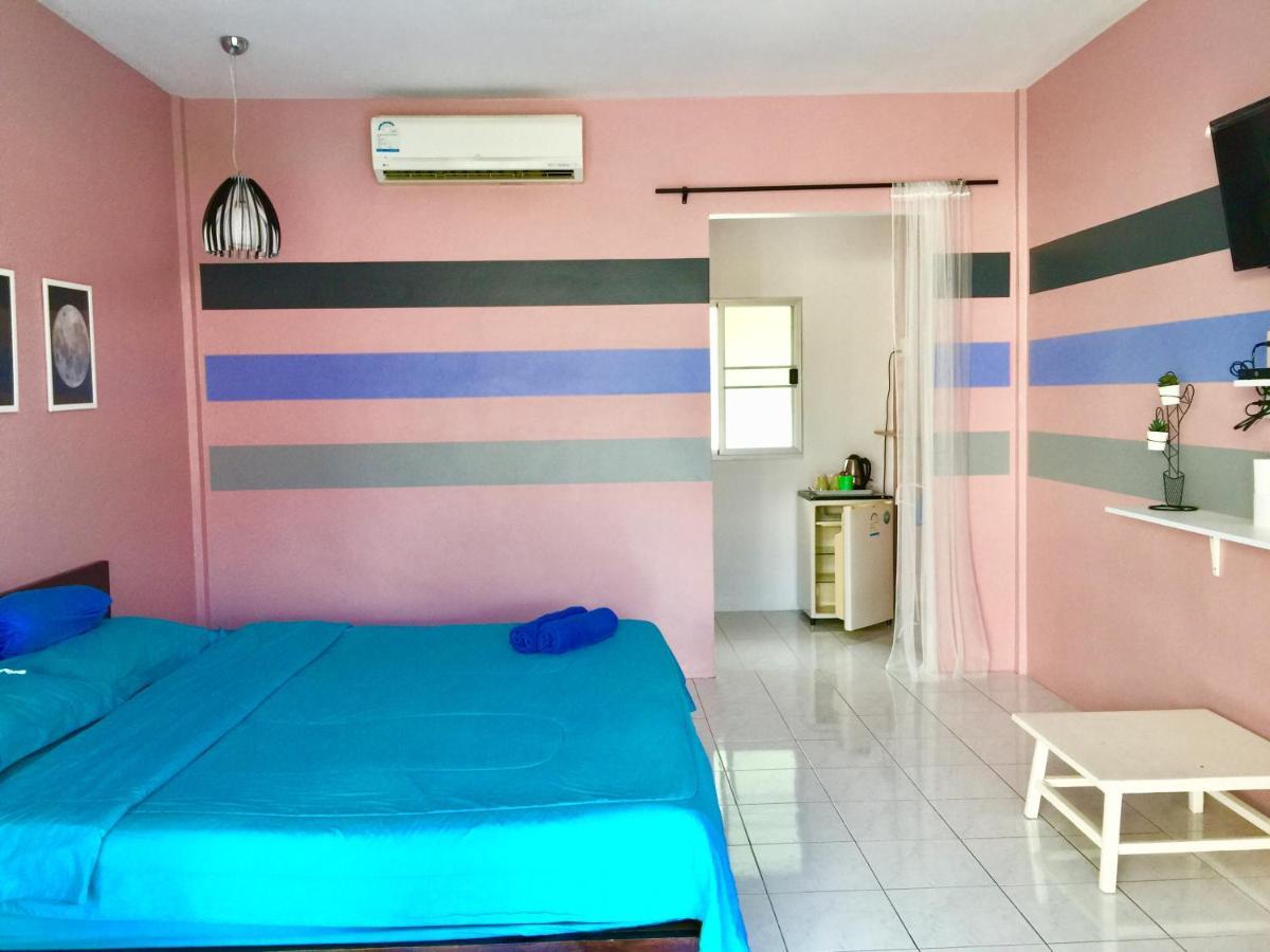 Insook Ko Larn Resort Dış mekan fotoğraf