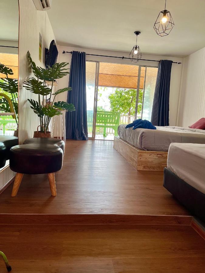 Insook Ko Larn Resort Dış mekan fotoğraf