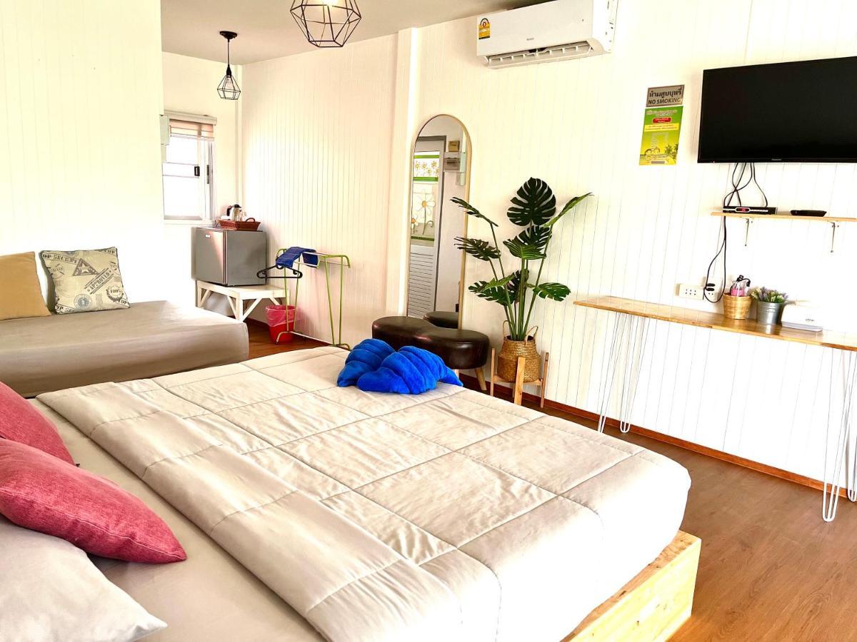 Insook Ko Larn Resort Dış mekan fotoğraf