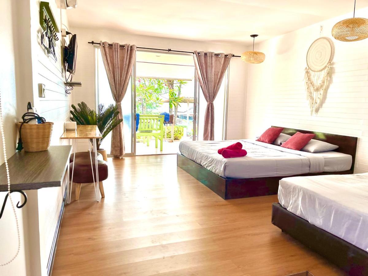Insook Ko Larn Resort Dış mekan fotoğraf