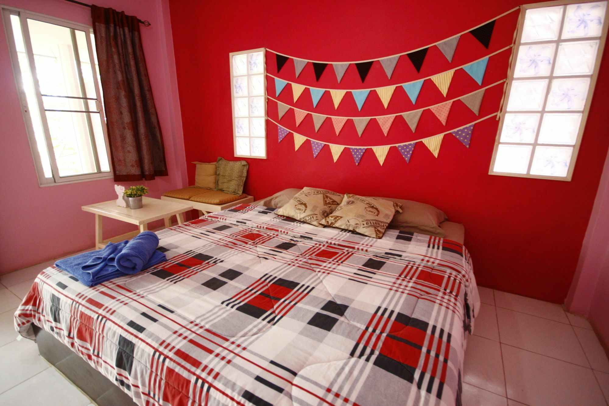 Insook Ko Larn Resort Dış mekan fotoğraf